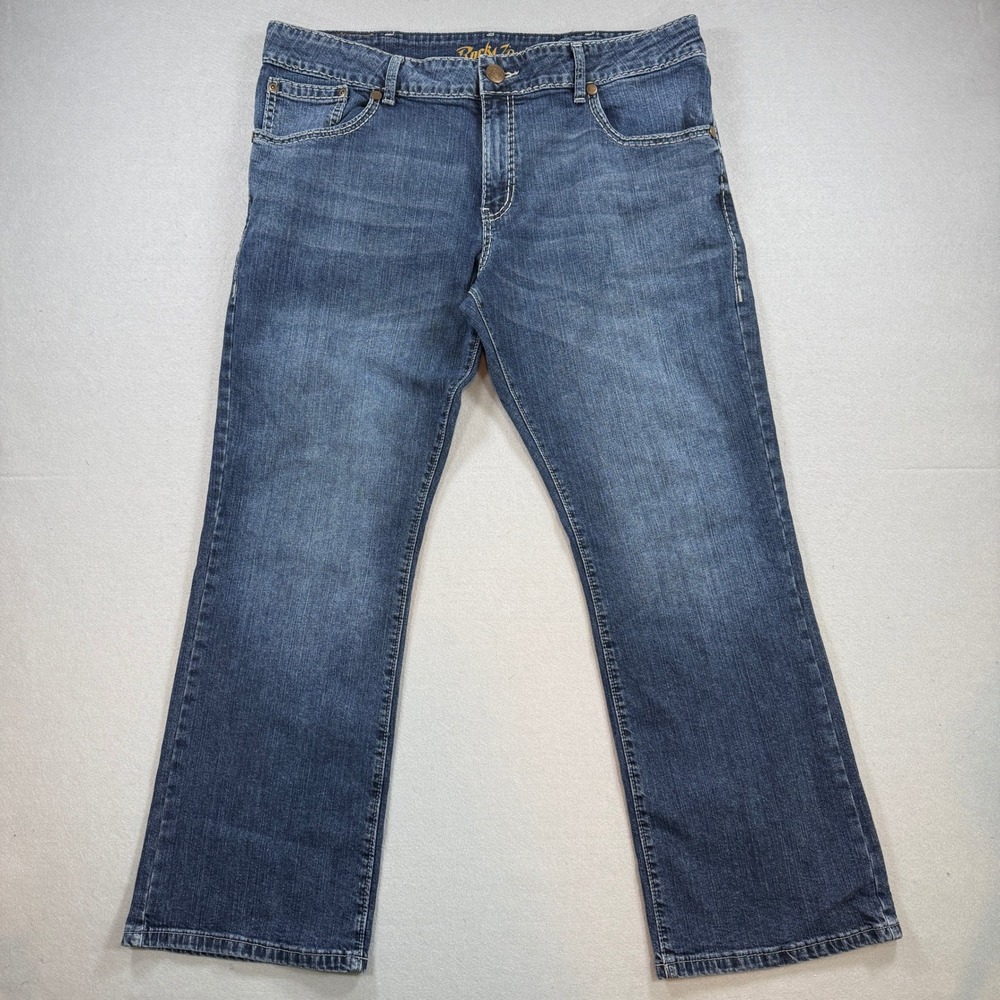Wrangler Rock 47 Denim Jeans Mens 38x30 Blue Medium Wash Slim Bootcut Cowboy